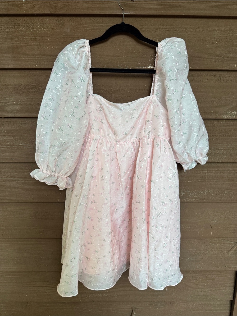 Altar'd State Light Pink Puff-Sleeve Floral Eyelet Dress size Medium